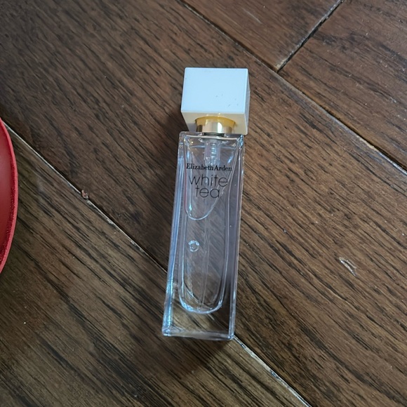 Elizabeth Arden White Tea- 10 ml/ Red Cosmetic Bag - Brand New - Picture 2 of 5